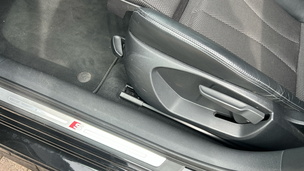 Audi A3 Audi S3 Saloon Black Edition 2.0 Tfsi Quattro 310 Black #44