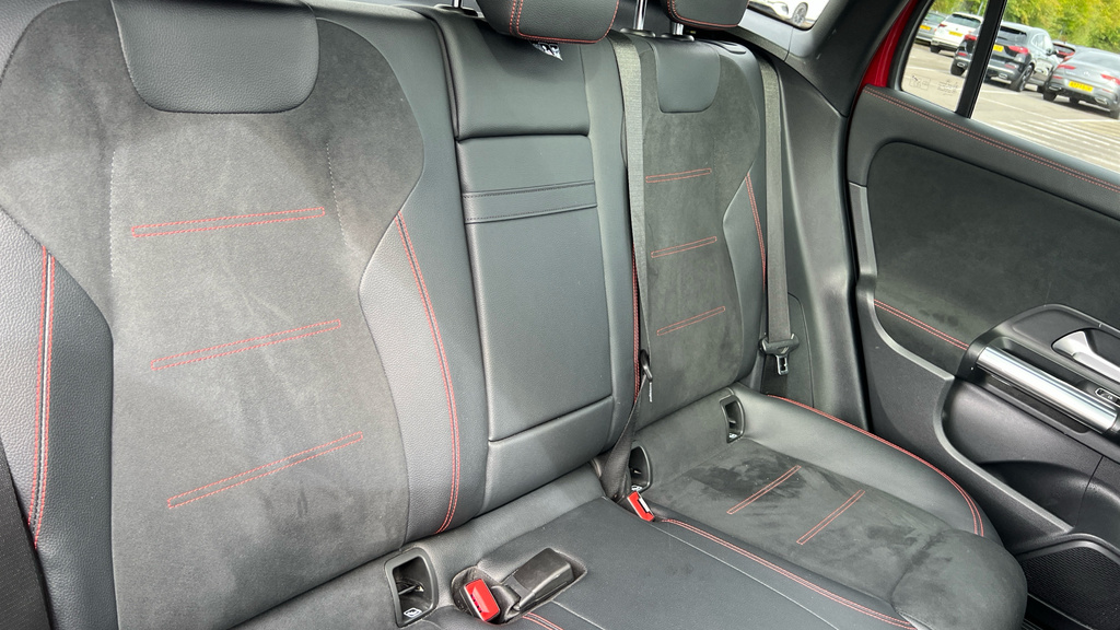 Mercedes-Benz EQA 250 66.5Kwh Amg Line Black #28