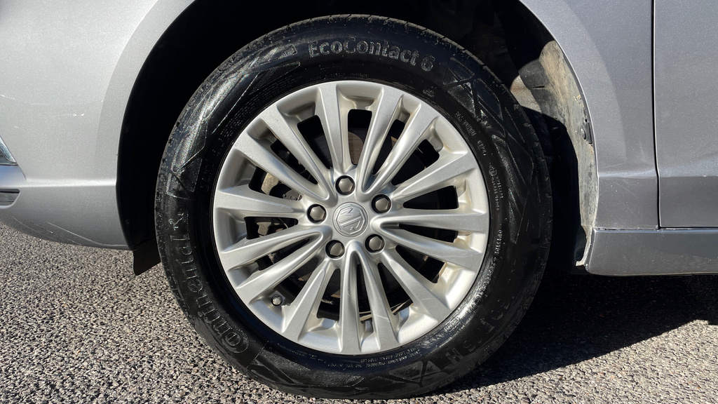 MG MG5 61.1Kwh Exclusive Long Range Estate A Silver #28