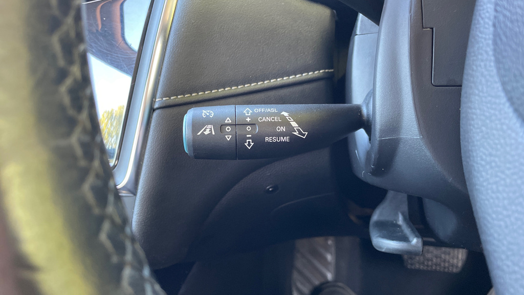 MG MG5 61.1Kwh Exclusive Long Range Estate A Silver #21