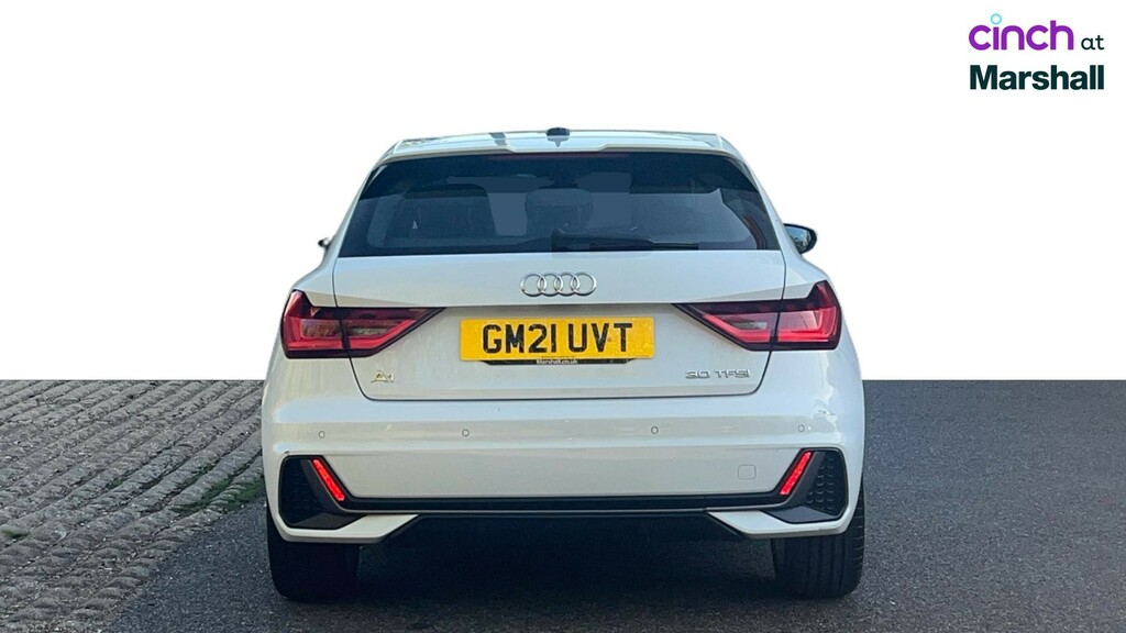 Audi A1 25 Tfsi Technik Black #4