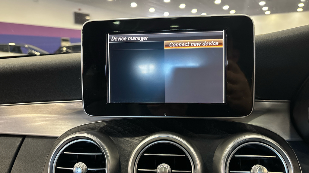 Mercedes-Benz C Class 2018 2.0 C 200 Amg Line Premium Plus 181 B Black #36
