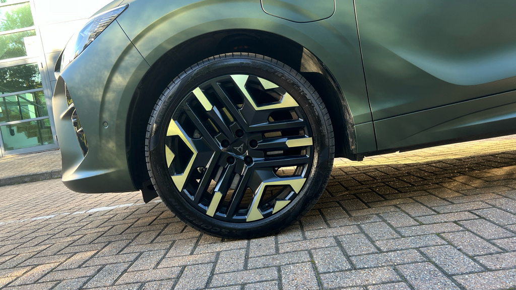 Cupra Terramar V2 1.5 Etsi 150 7-Speed Grey #19