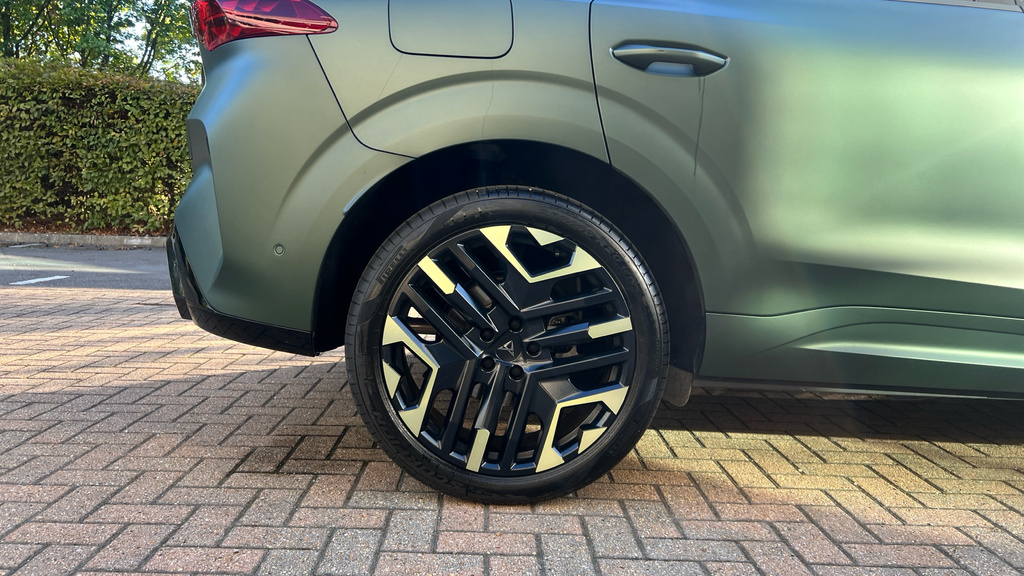 Cupra Terramar V2 1.5 Etsi 150 7-Speed Grey #17