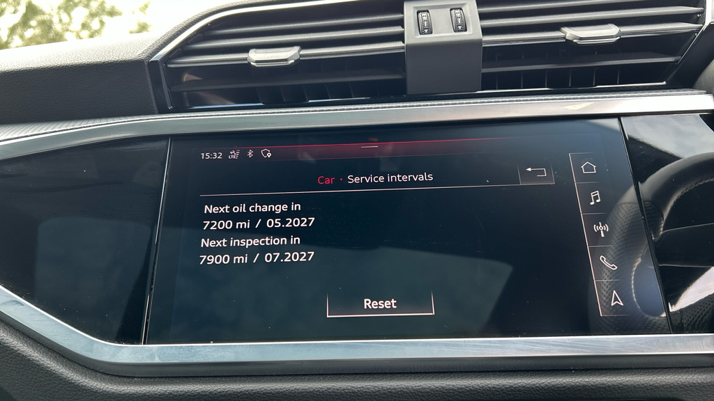 Audi Q3 35 Tfsi Edition 1 S Tronic Grey #25