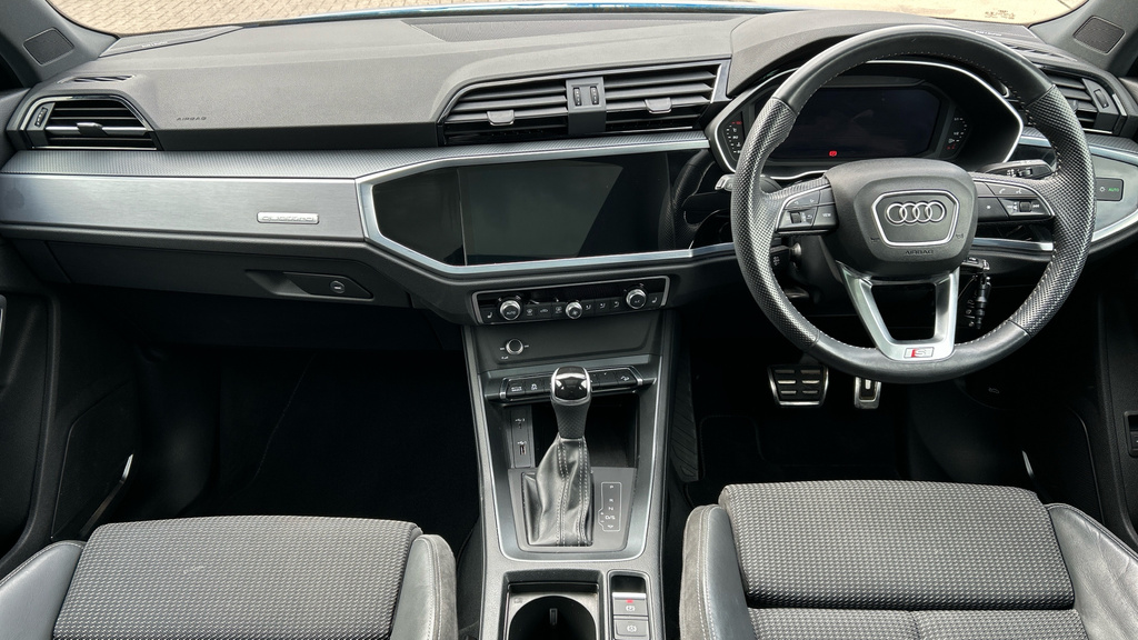 Audi Q3 35 Tfsi Edition 1 S Tronic Grey #11