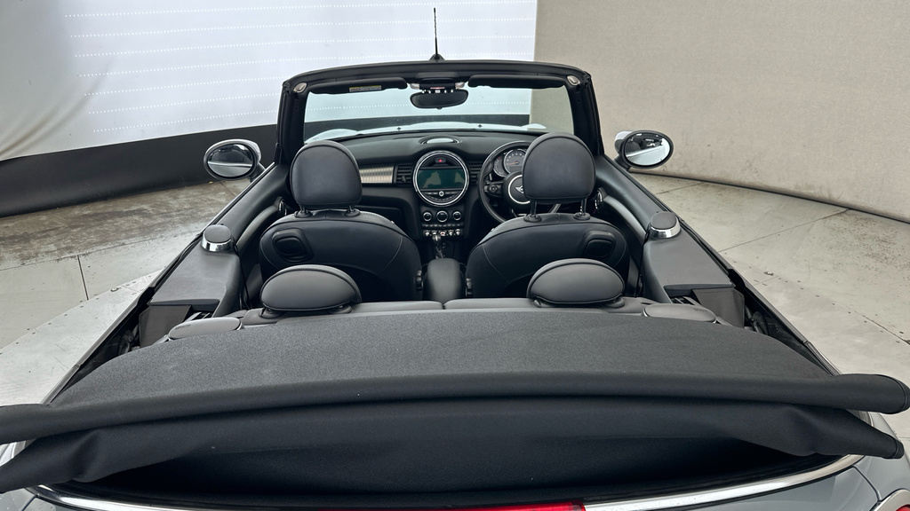 Mini Convertible 1.5 Cooper Sport Convertible Steptronic Grey #3