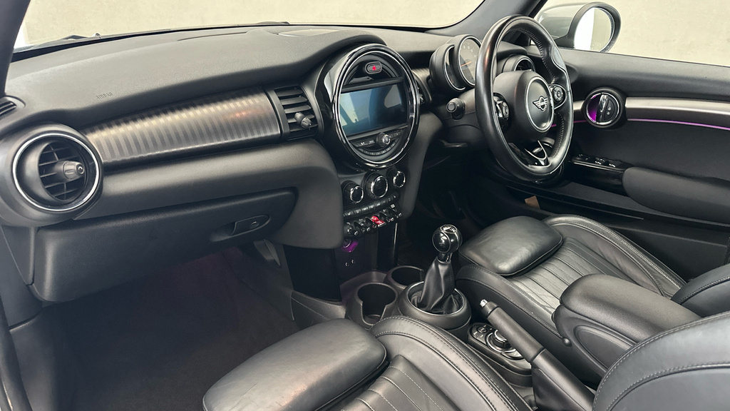Mini Convertible 1.5 Cooper Sport Convertible Steptronic Grey #14