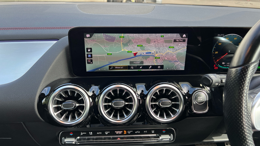 Mercedes-Benz EQA 250 66.5Kwh Amg Black #17