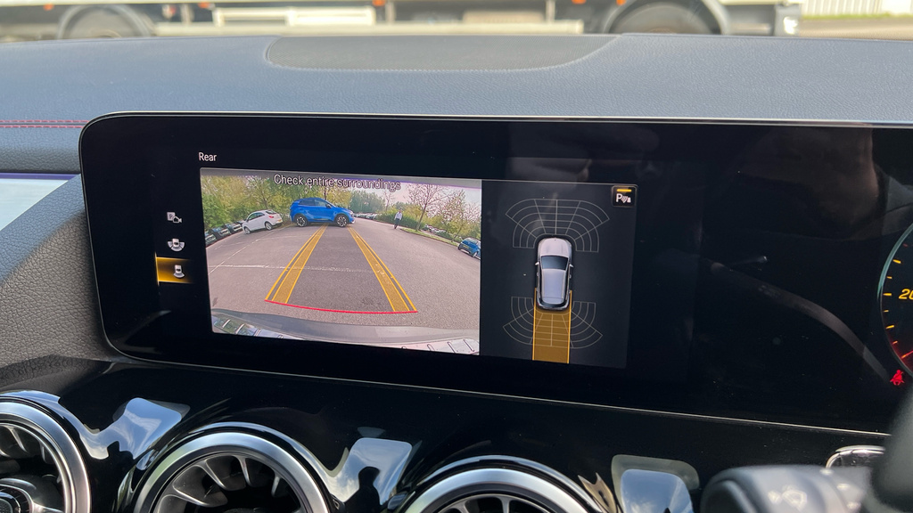 Mercedes-Benz EQA 250 66.5Kwh Amg Black #6