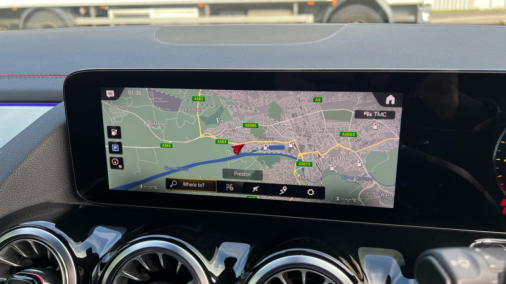 Mercedes-Benz EQA 250 66.5Kwh Amg Black #16