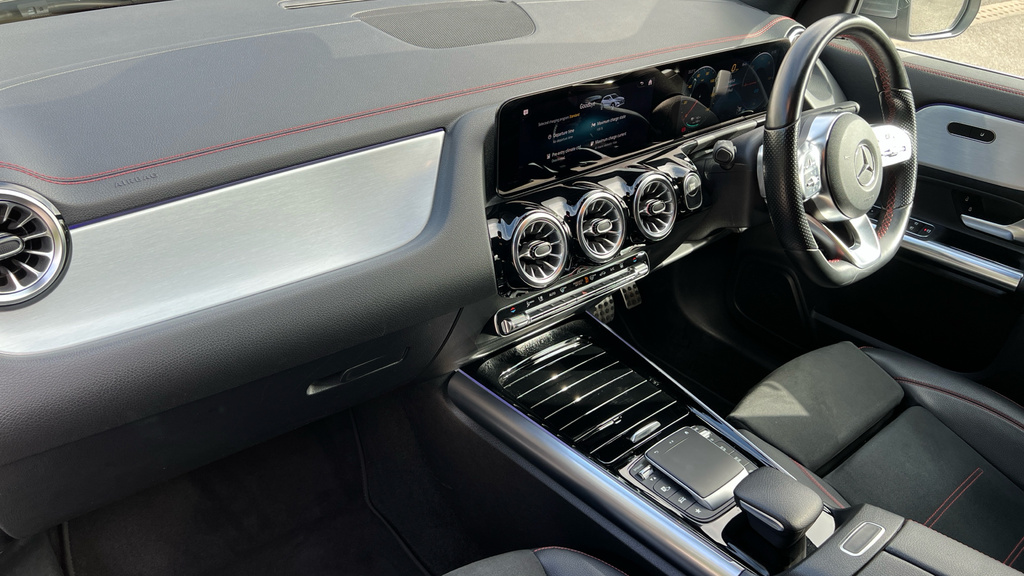 Mercedes-Benz EQA 250 66.5Kwh Amg Black #11