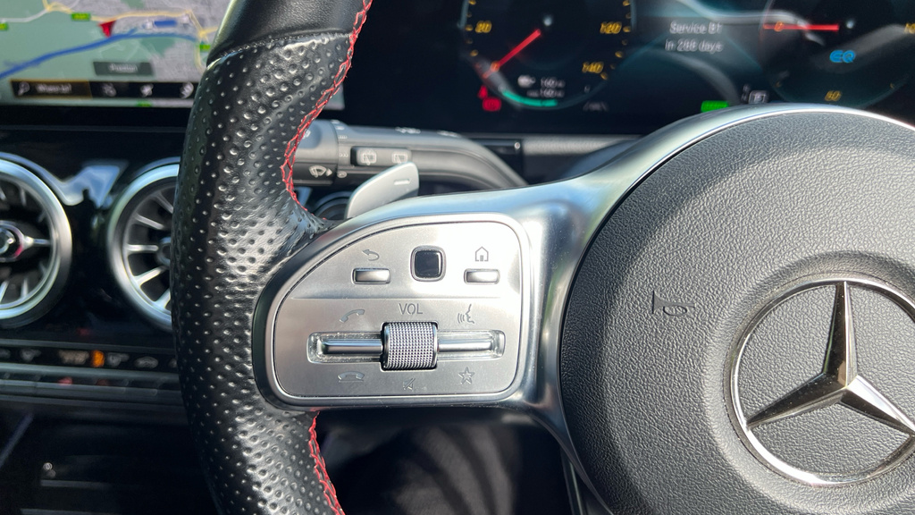 Mercedes-Benz EQA 250 66.5Kwh Amg Black #34