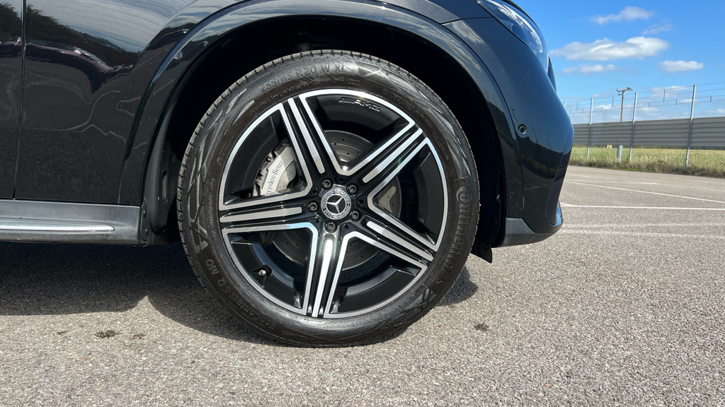 Mercedes-Benz GLC Class Glc 43 4Matic Premium Tct White #26