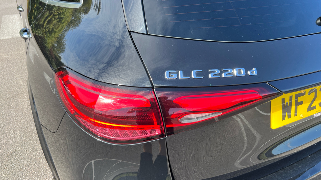 Mercedes-Benz GLC Class Glc 43 4Matic Premium Tct White #31