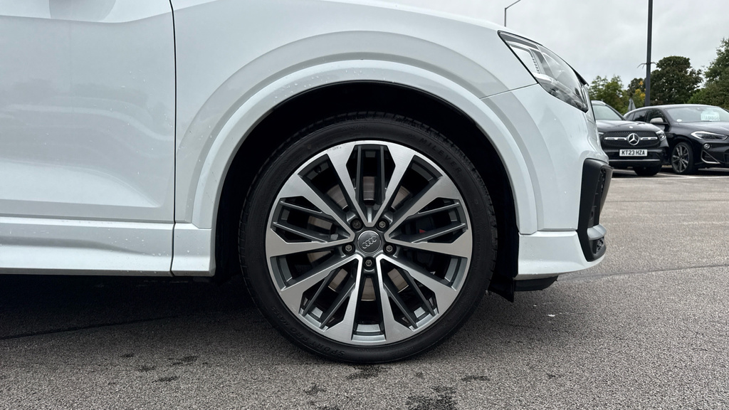 Audi SQ2 Tfsi Black Edition 2.0 Tfsi Black Edition Suv Grey #21