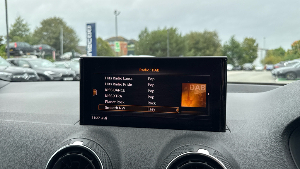 Audi SQ2 Tfsi Black Edition 2.0 Tfsi Black Edition Suv Grey #26