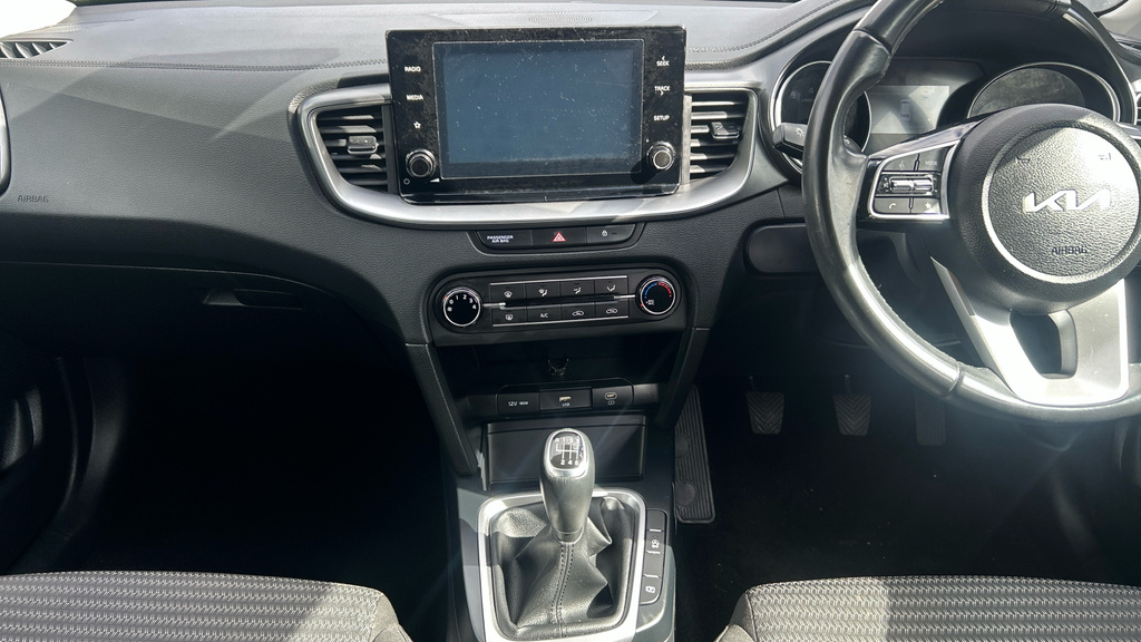Kia Ceed 1.5T Gdi Isg Gt-line S 158 Aut White #12