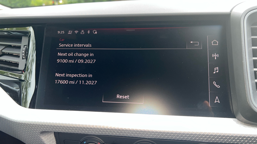 Audi A1 30 Tfsi Sport S Tronic Black #21