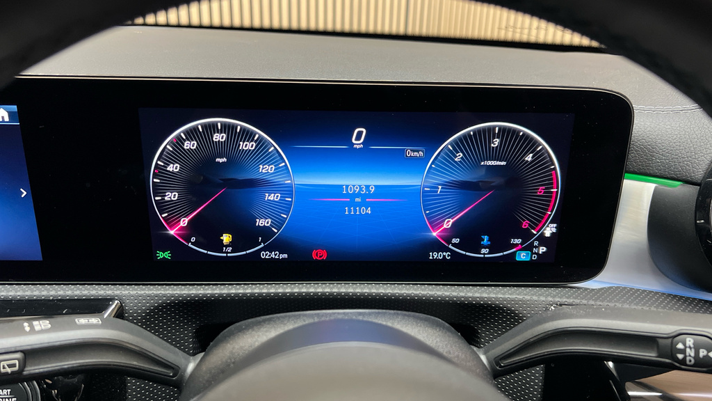 Mercedes-Benz CLA Class 220D Amg Line Premium Plus Tip 2025 Black #17