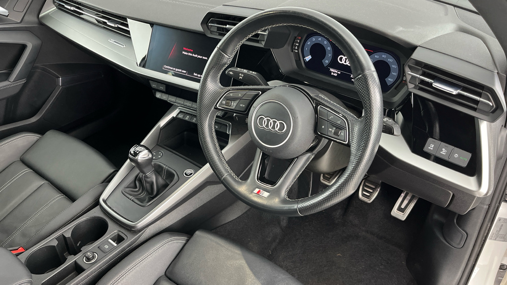 Audi A3 30 Tfsi S Line Comfortsound White #9