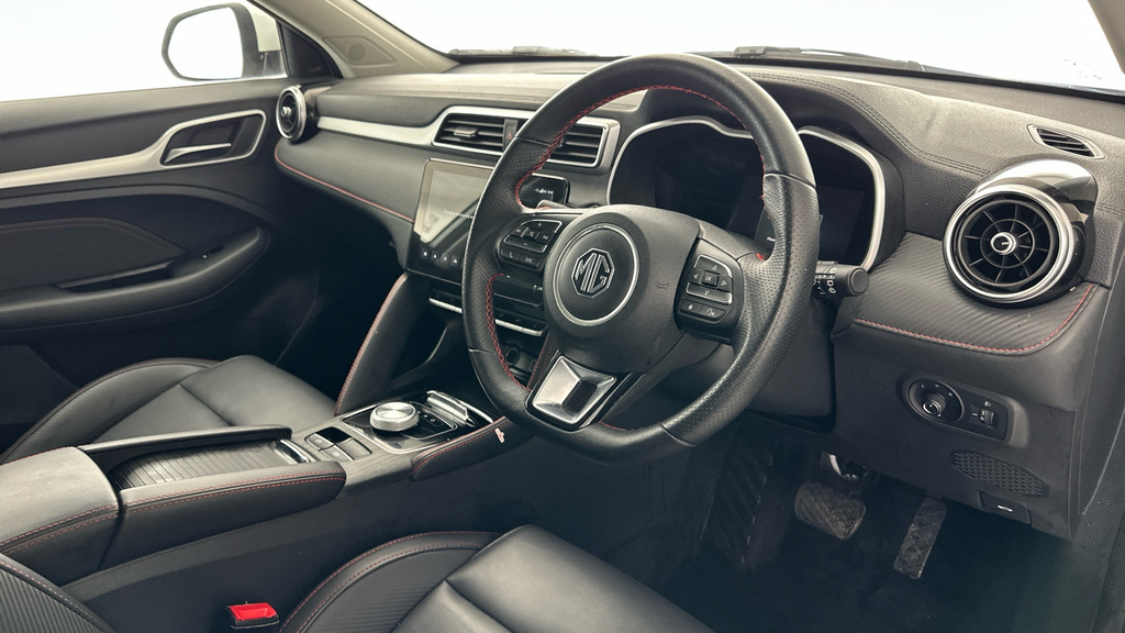 MG ZS 72.6Kwh Trophy Suv #12