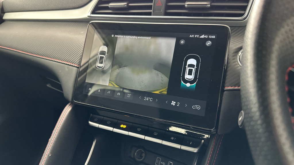 MG ZS 72.6Kwh Trophy Suv #16