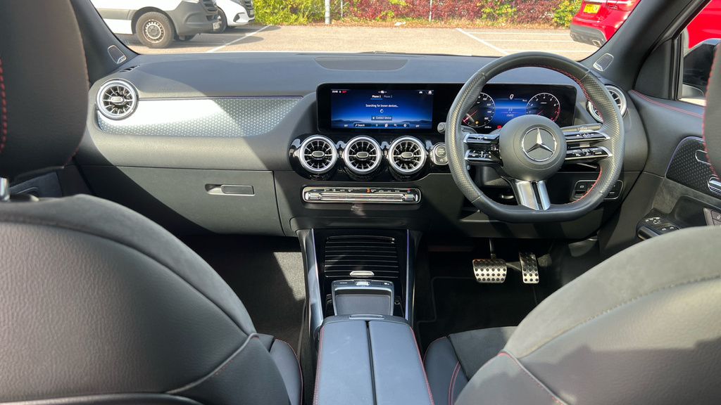 Mercedes-Benz GLA Class 2.0 Gla220d Amg Line Night Edition Premium Plus Black #14