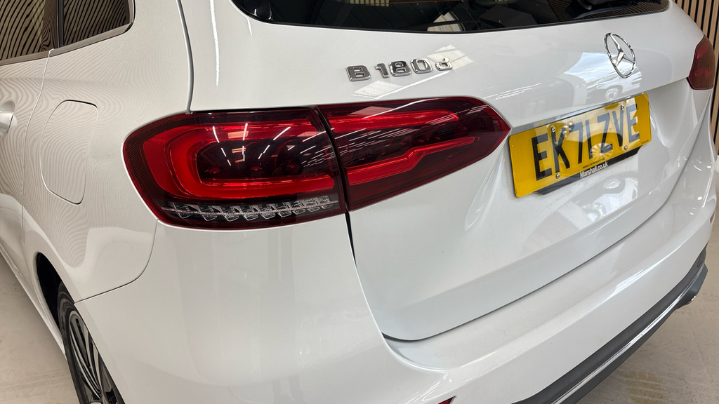 Mercedes-Benz B Class B200d Sport Executive Black #29