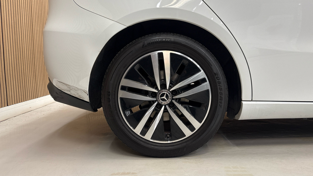 Mercedes-Benz B Class B200d Sport Executive Black #23