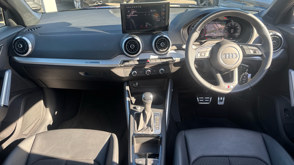 Audi Q2 S Line 35 Tfsi 150 Ps 6-Speed White #11
