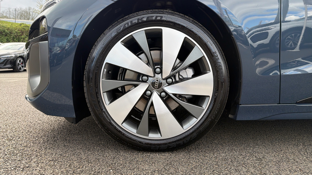 Audi A6 2.0 E-hybrid Quattro 299 S Line S Tronic Black #18