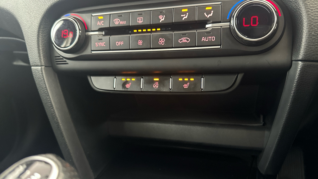 Kia Ceed 1.5T Gdi Isg 138 Gt-line S Dct Blue #21