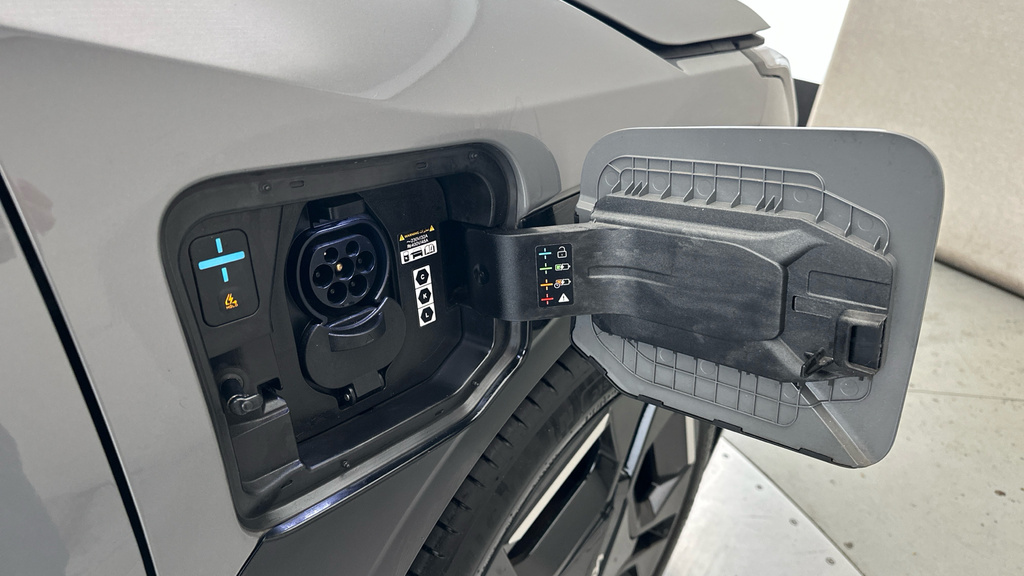 Kia EV3 81.4Kwh Gt-line Suv 201 Bhp Grey #27