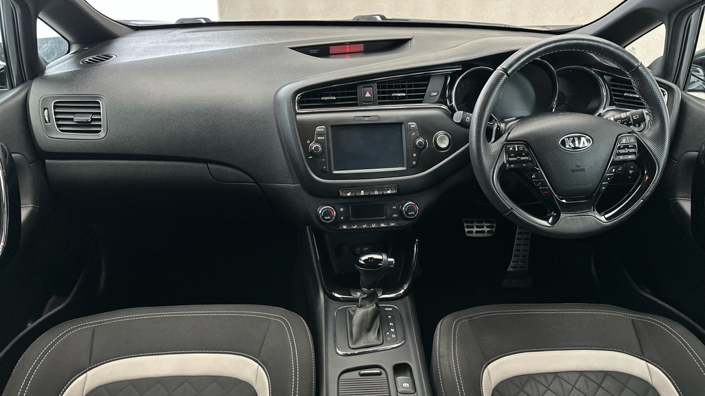 Kia Ceed 1.6 Crdi Isg 134 Bhp 1 Sportswagon Silver #13