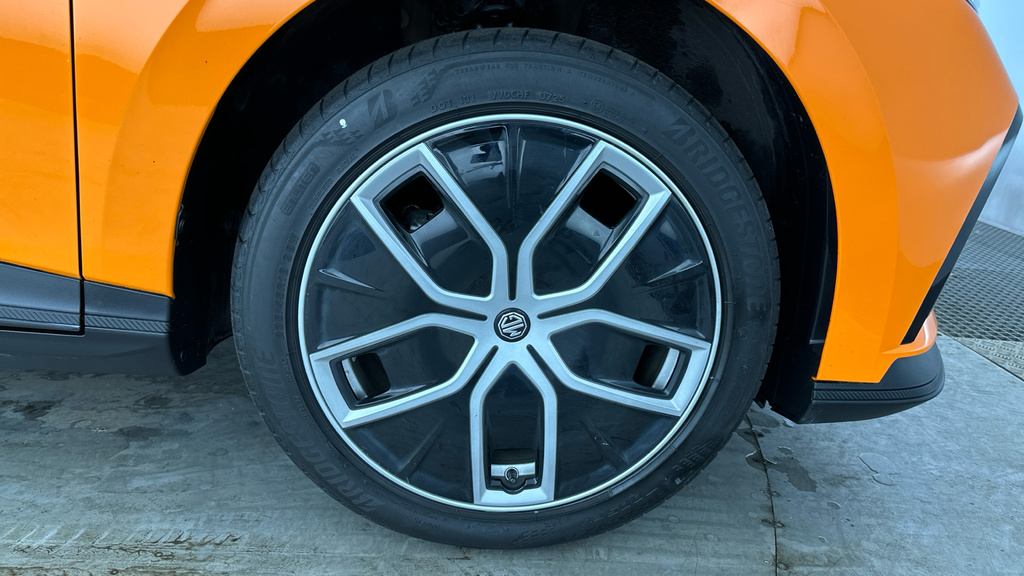 MG MG4 150Kw Trophy Ev Long Range 64Kwh 2025 Orange #24