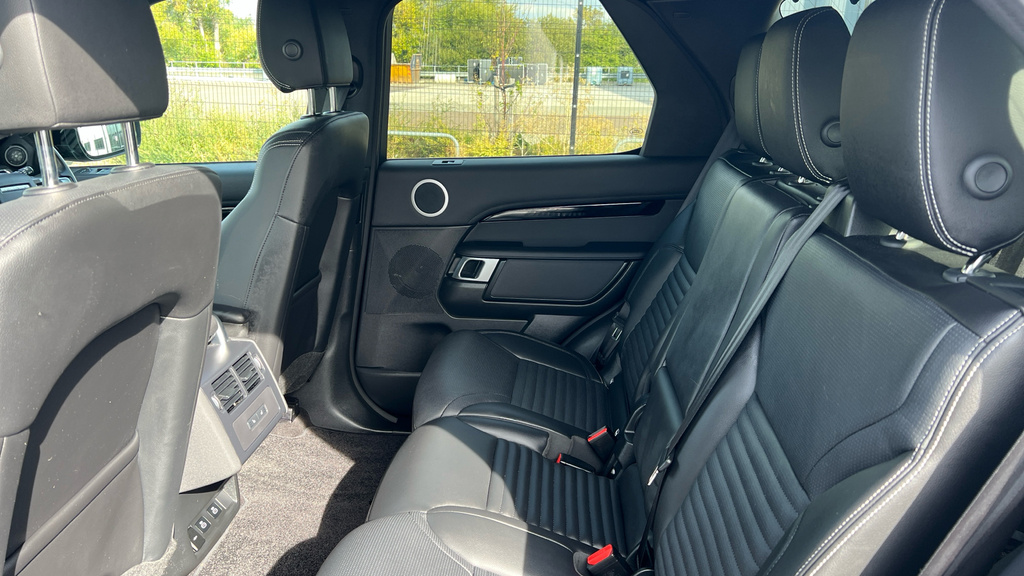 Land Rover Discovery D350 Dynamic Hse Santorini Black Black #13
