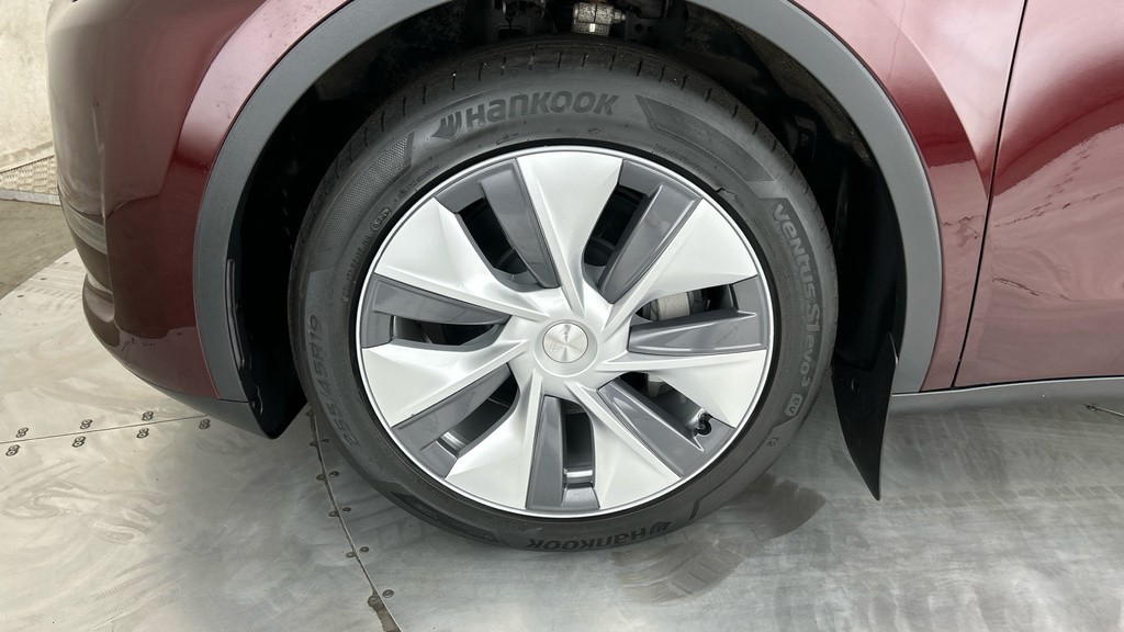 Tesla Model Y Suv Rwd 202424 White #23
