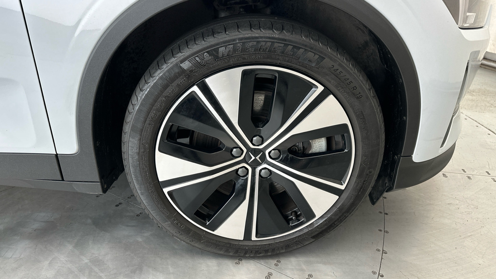 Polestar 2 170Kw 69Kwh Standard Range Single Motor Silver #29