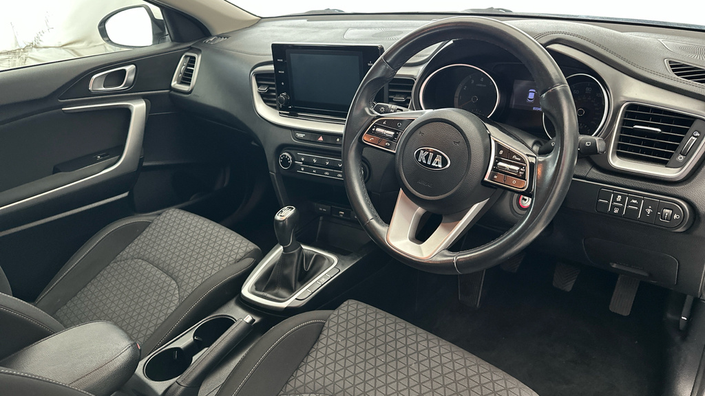 Kia Xceed 1.6 Crdi Mhev 3 Euro 6 Ss Silver #9