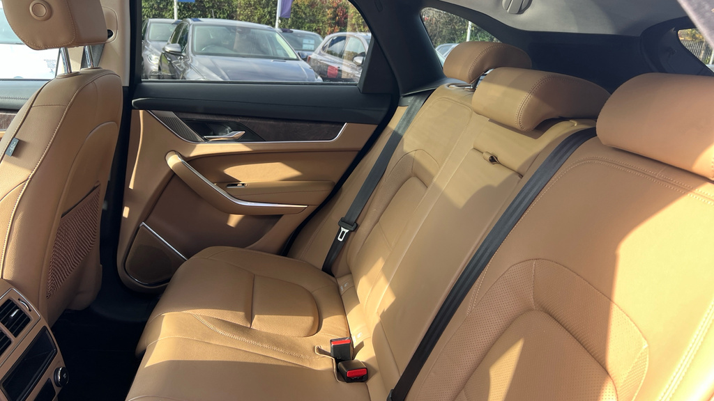 Jaguar F-Pace 2.0D 180 Chequered Flag Awd Grey #19