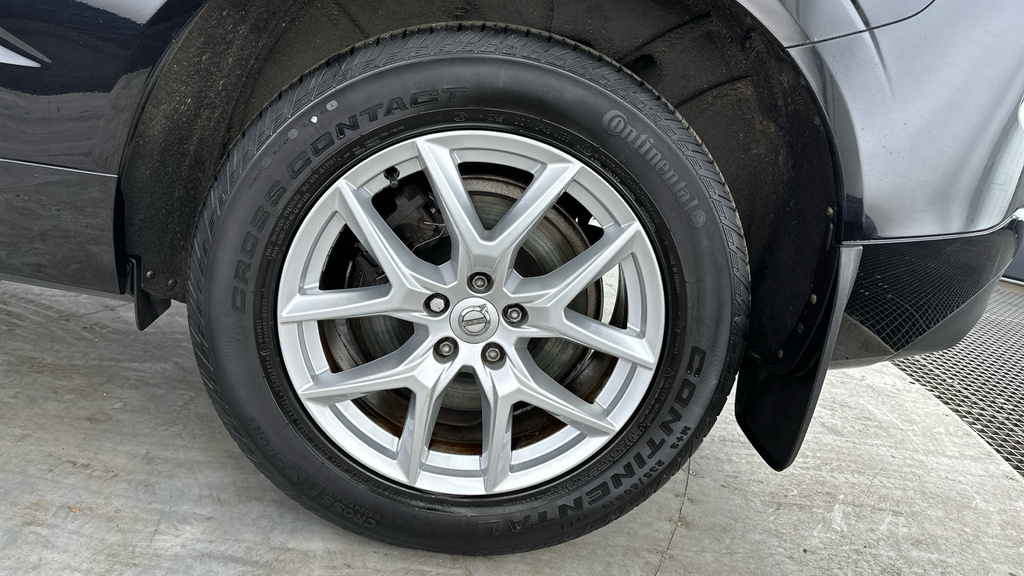 Volvo XC60 2.0H T8 Twin Grey #23