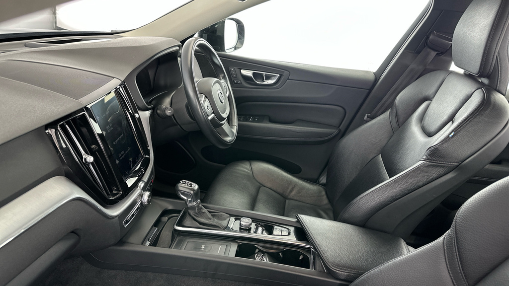 Volvo XC60 2.0H T8 Twin Grey #30