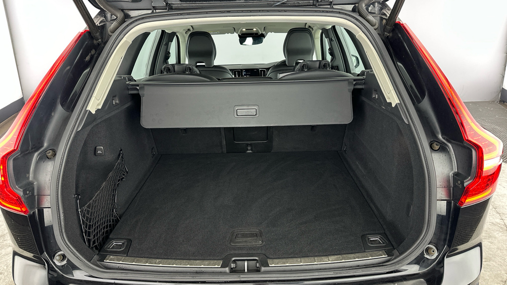 Volvo XC60 2.0H T8 Twin Grey #20