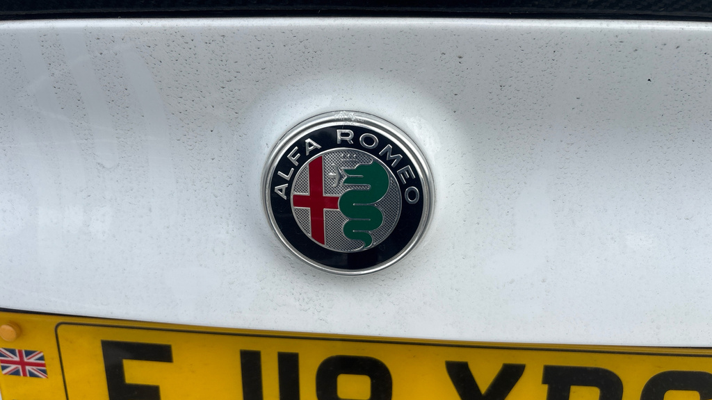 Alfa Romeo Giulia 2.2 Td Speciale Grey #25