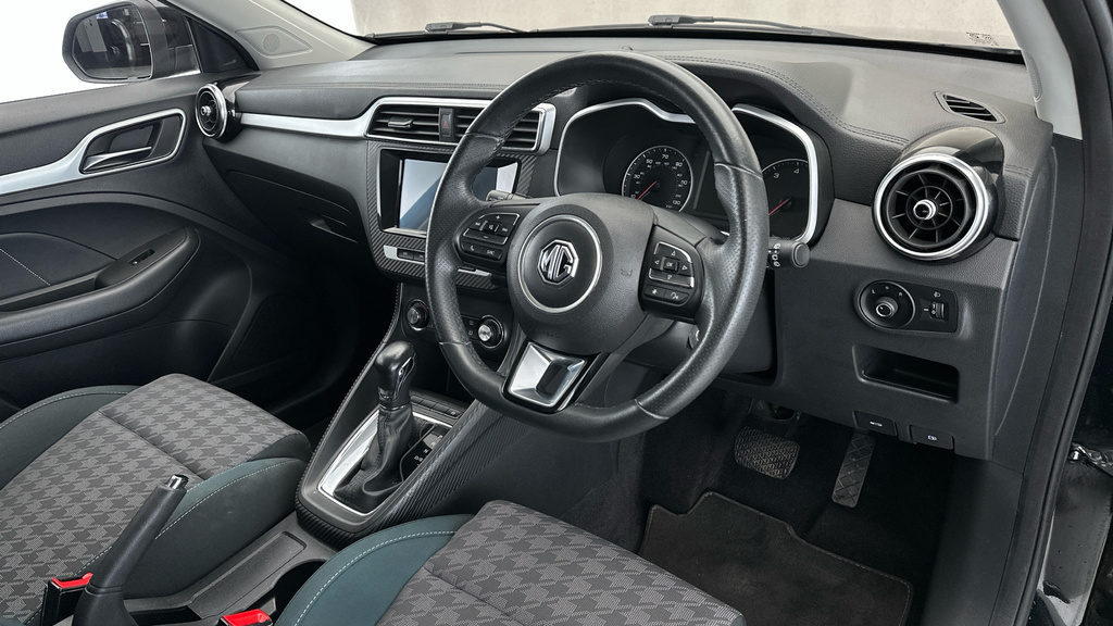 MG ZS 1.0T Gdi Exclusive Dct Silver #11
