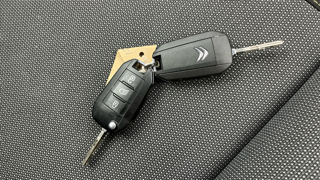 Citroen C3 1.2 Puretech Flair Euro 6 White #31