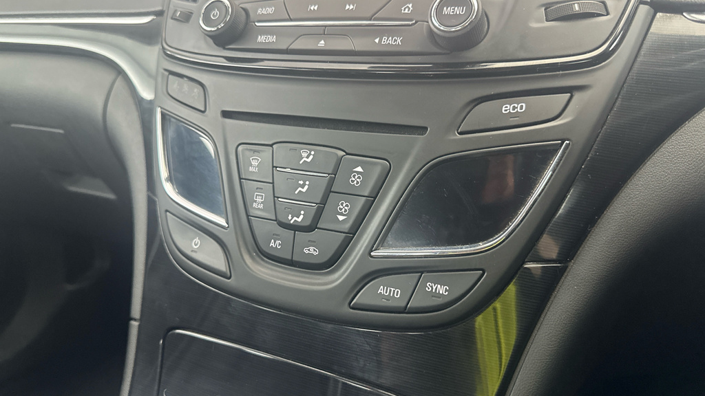 Vauxhall Insignia Insignia Sri Nav T Black #16
