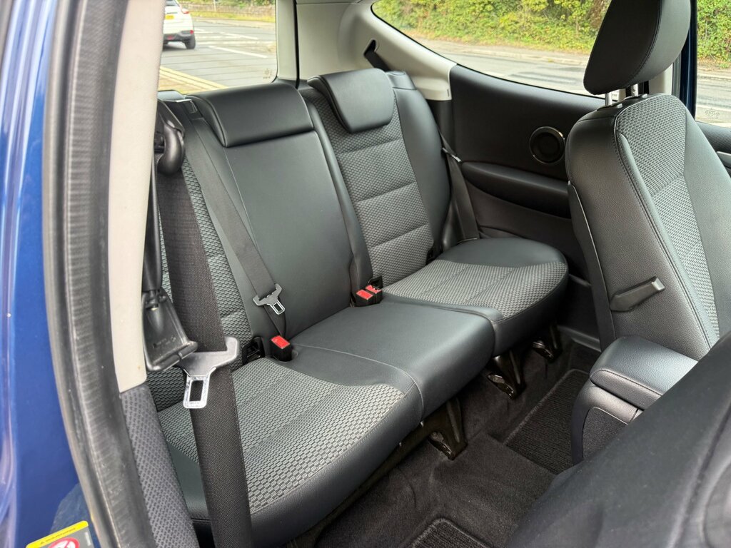 Mercedes-Benz A Class 1.5 A160 Elegance Se Cvt Black #11