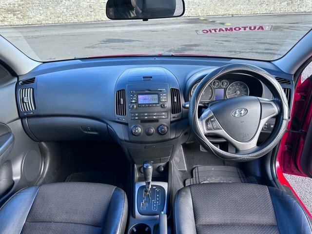 Hyundai I30 1.4 Comfort 108 Silver #11